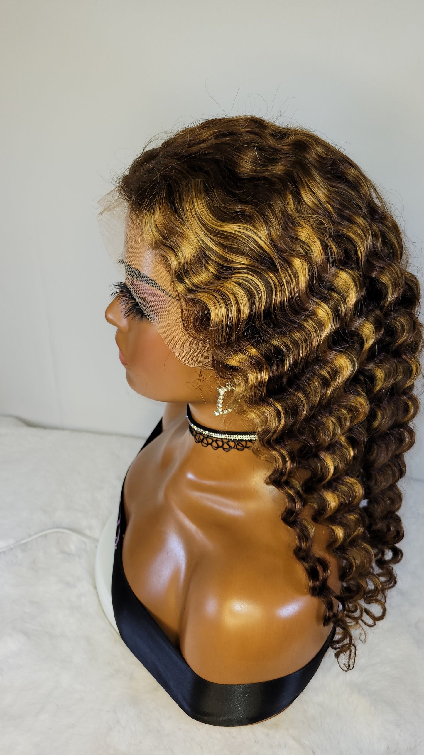 13X4 HIGHLIGHTED DEEP WAVE TRANSPARENT LACE FRONTAL WIG